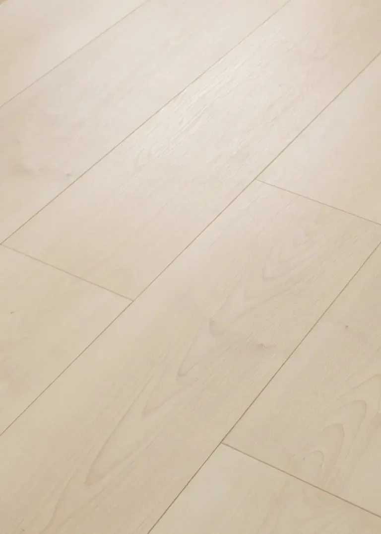 Lanikai Maple 01052 Laminate By Shaw