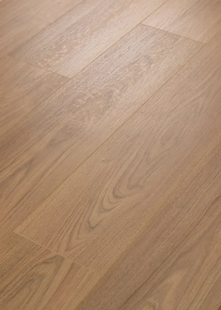 Eastside Cherry 07749 Laminate By Shaw