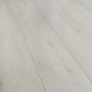 Toscano Oak D3916 Swiss Solid By Kronoswiss