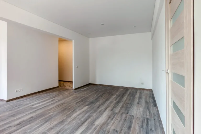 Vinyl Flooring Installation - Willowdale Toronto